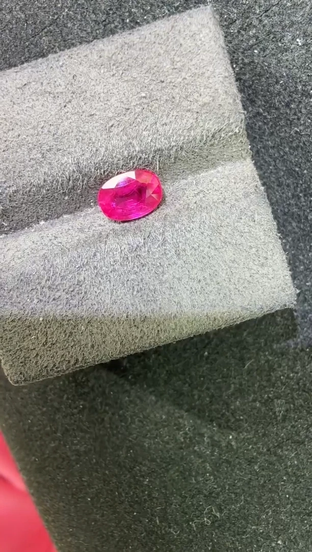 未镶嵌定制定制红宝石天然缅甸1.0克拉国际证书