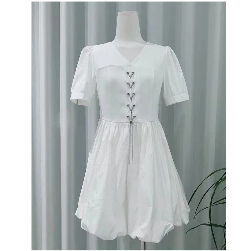 YL321060时尚白色短袖短裙甜美小众连衣裙夏季裙子