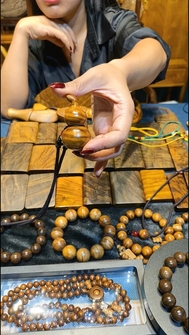 金丝楠小*《燊若坊》：金丝楠木小叶桢楠小葫芦1