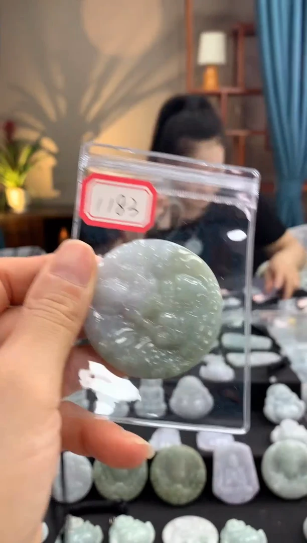 翡翠未镶嵌颈饰普贤1183