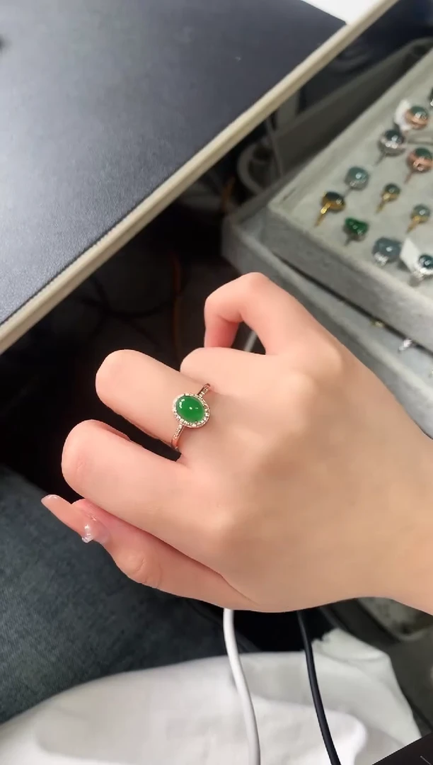 【闪购商品】翡翠戒指银S925镶嵌52141