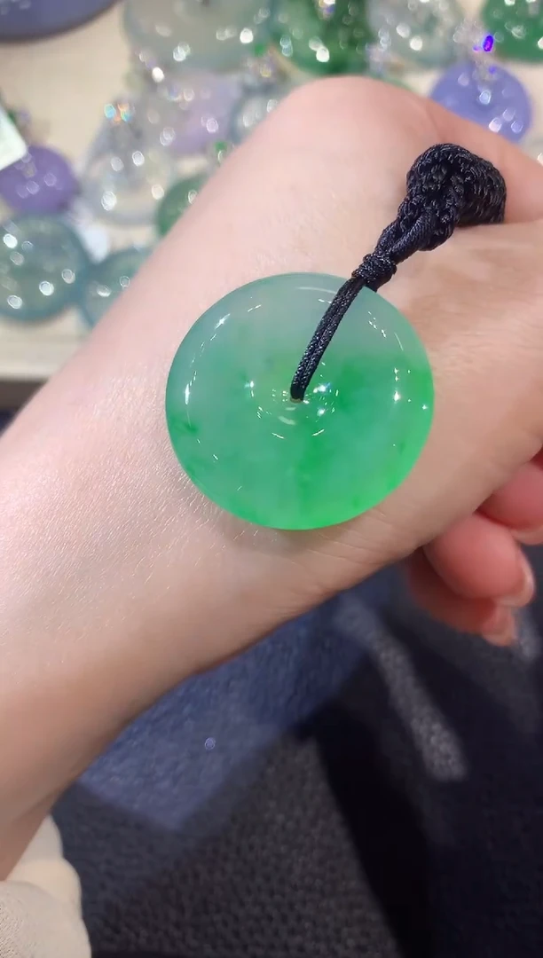 吊坠(不含链)未镶嵌翡翠A36