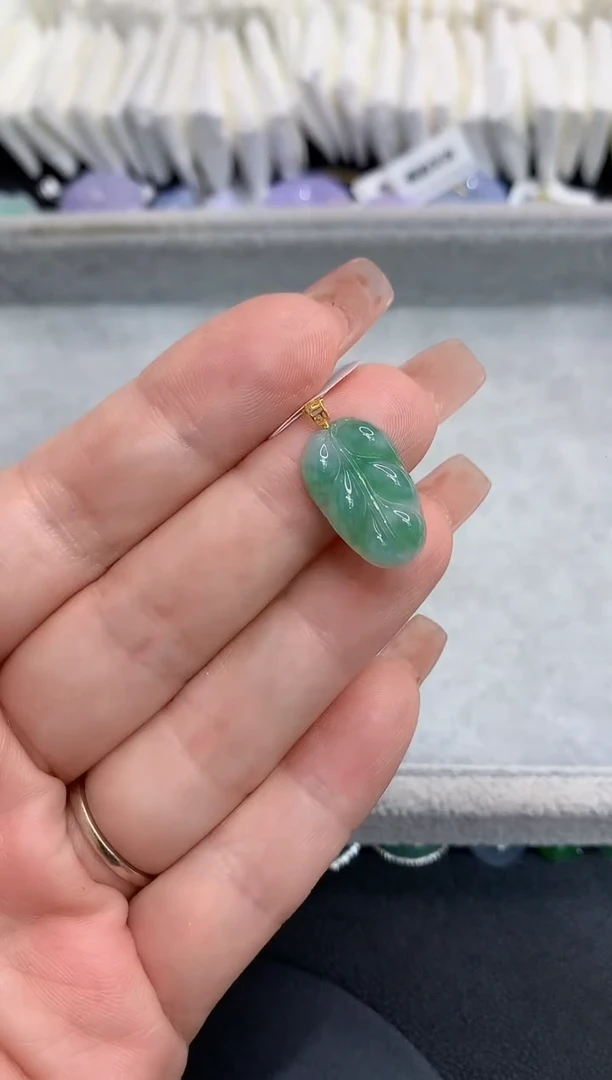 吊坠(不含链)18K金镶嵌翡翠11111111111111