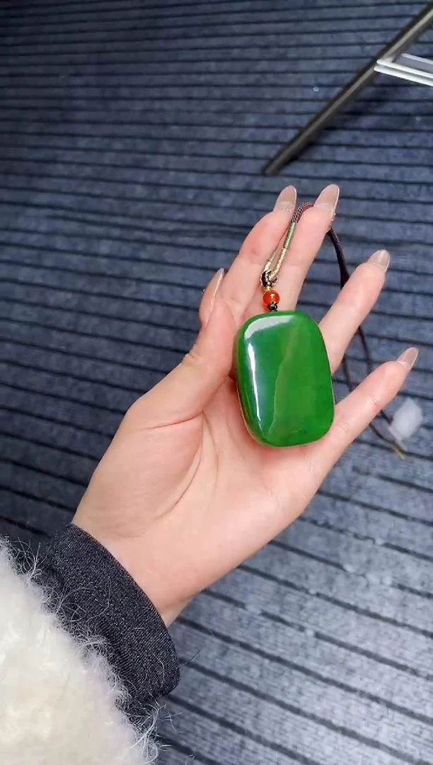 【闪购商品】和田玉颈饰未镶嵌拍一发一