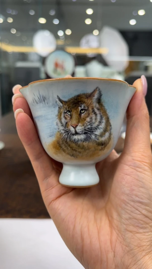 青澹墨雅-灵犀大杯01·虎虎生威