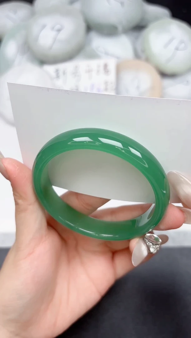 未镶嵌手镯石英质玉58-60