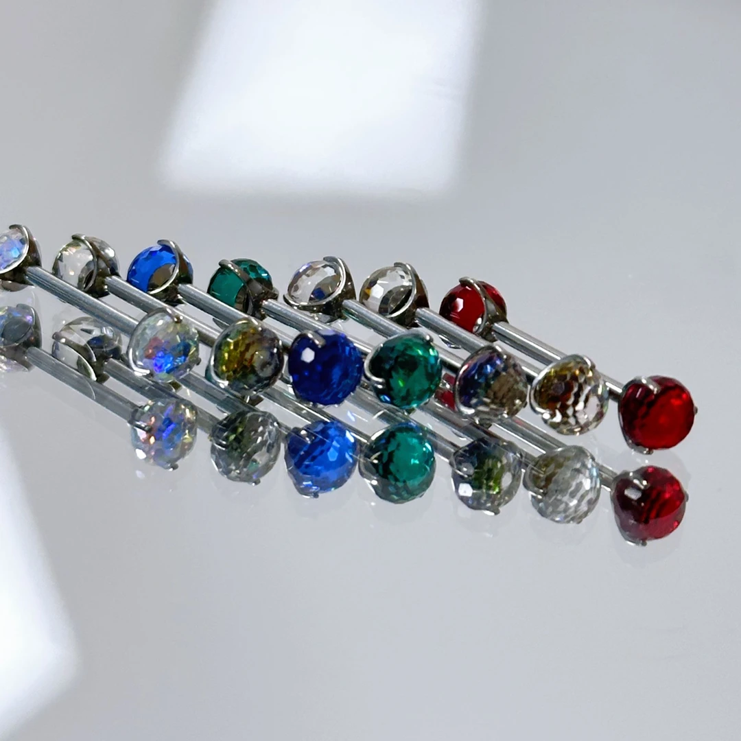 钛合金锆石耳饰 爆闪水晶百慕大蓝小灯泡舌钉钛合金穿刺辣妹气质