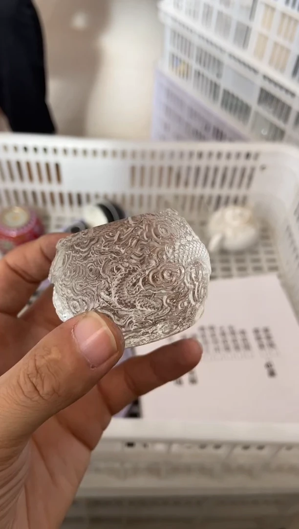 杯无运费险有瑕疵的摄影的产品有使用过的痕迹有点脏介意勿拍