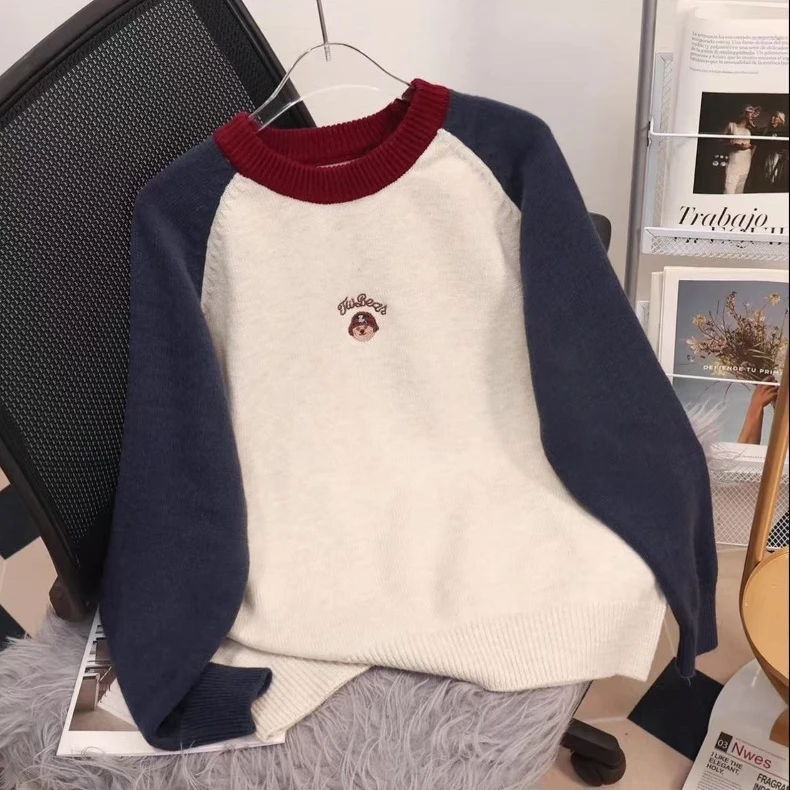 秋冬新款韩版刺绣宽松百搭针织衫套头毛衣女潮1316