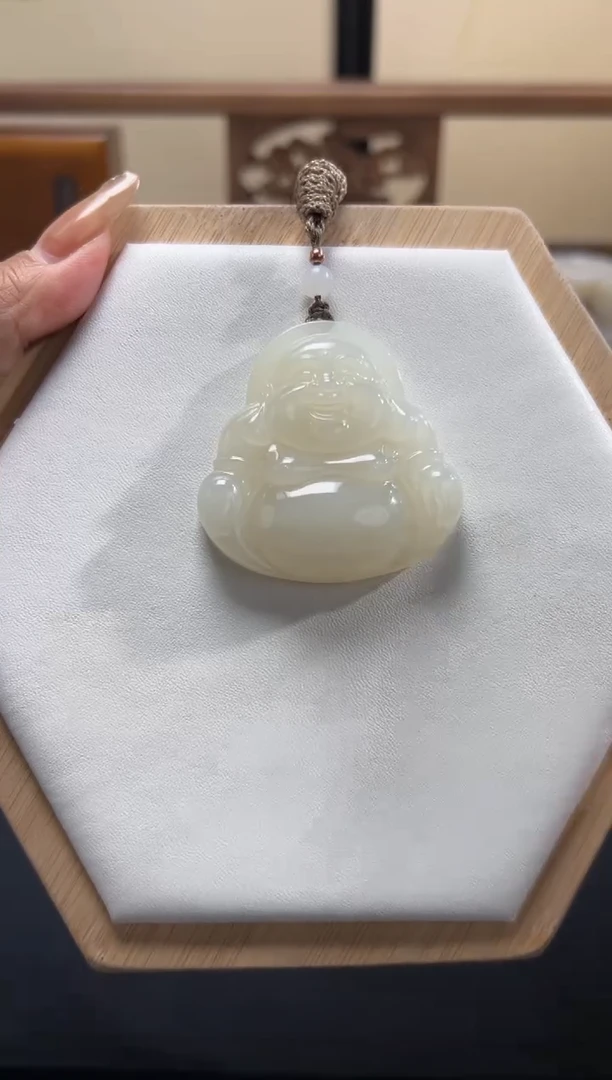 吊坠(不含链)未镶嵌和田玉48.5x49x12.4