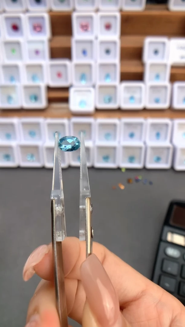 未镶嵌裸石定制海蓝宝石c****e1.2ct