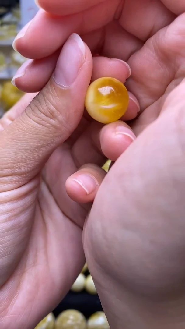 裸石琥珀未镶嵌葵.74
