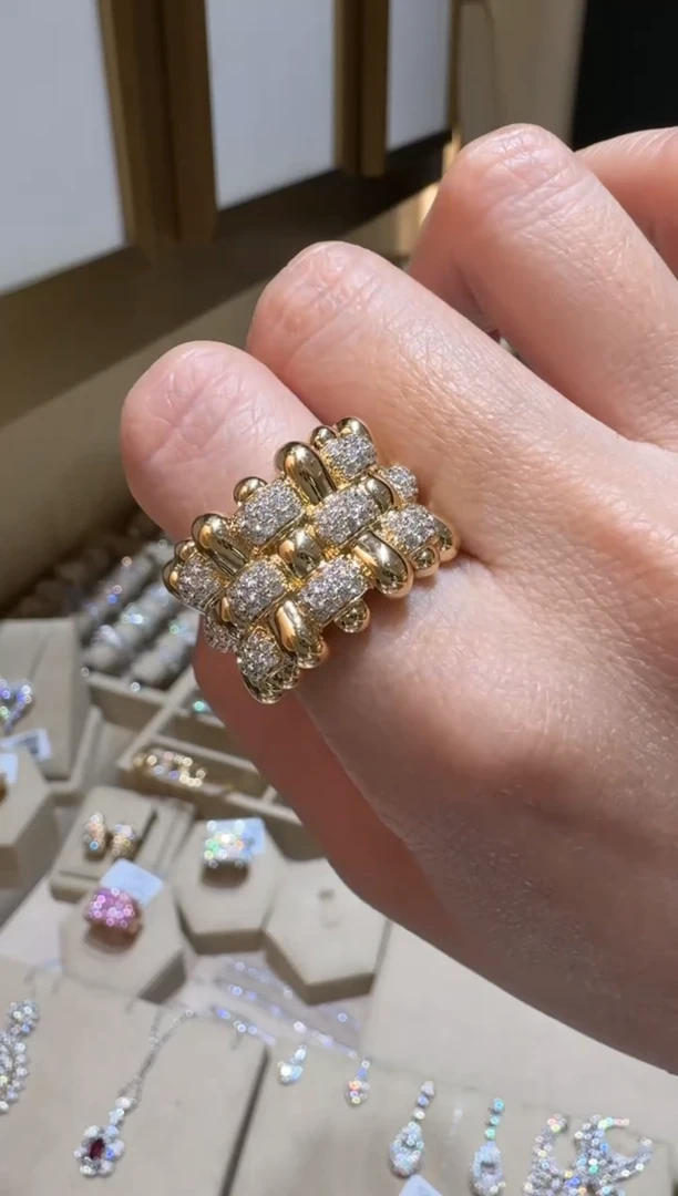 18K金镶嵌戒指/指环钻石戒指