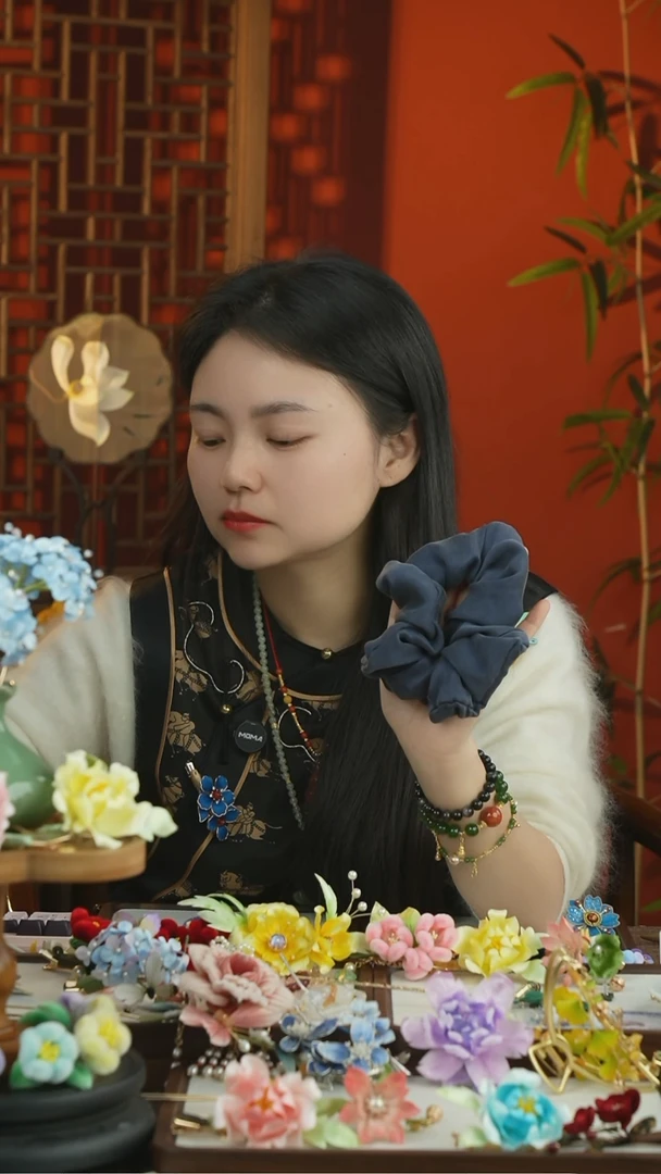 刺绣3792774886368346220