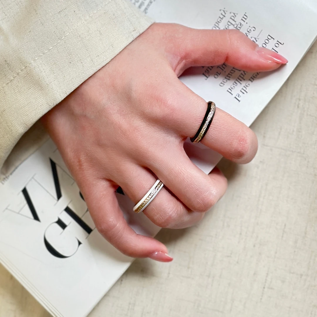 铜合金珐琅戒指 【烟火】黑色冷淡风千金感小众老钱感个性【A4639】