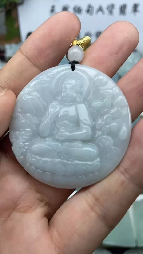 翡翠未镶嵌颈饰阿弥陀佛