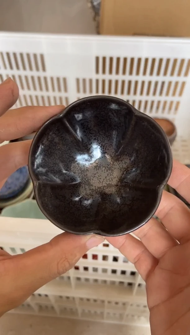 杯摄影的产品有使用过的痕迹有点脏介意勿拍