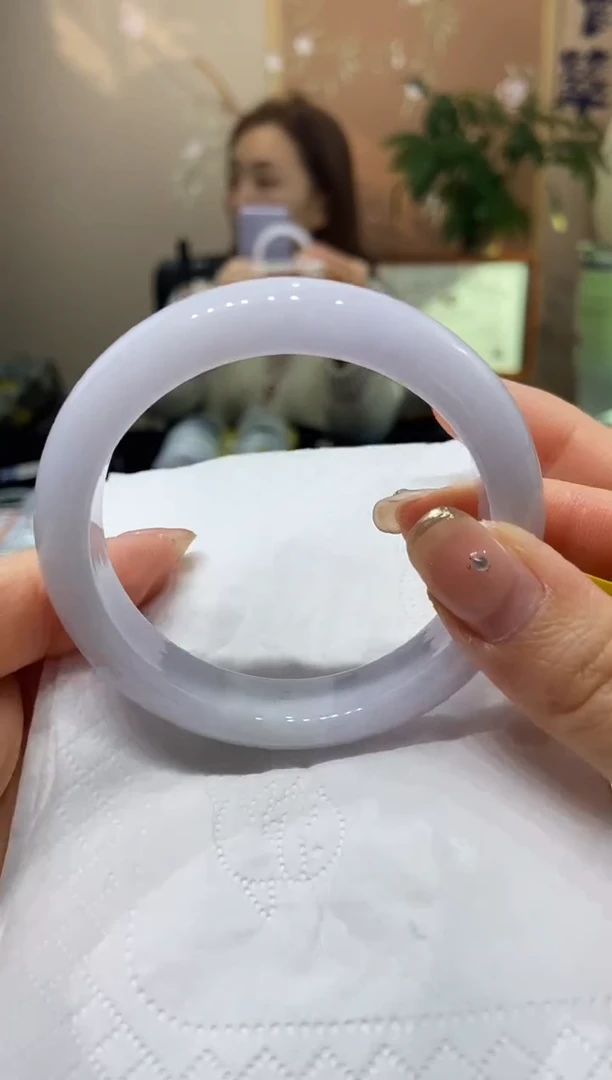 【闪购商品】翡翠手镯未镶嵌56.2圈口