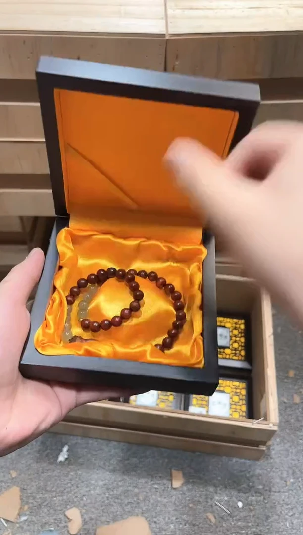 陈氏文玩云仓木制类手串无礼盒SP057