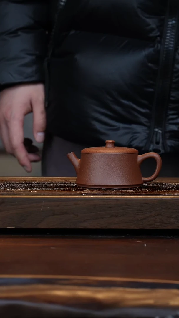 【闪购商品】紫砂茶壶自营红降云柱130cc