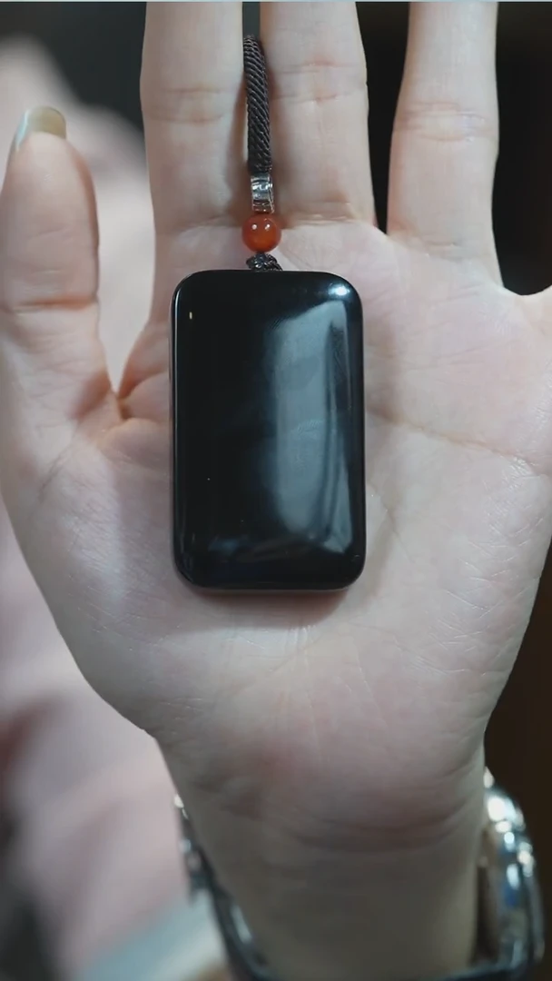 颈饰未镶嵌和田玉无事牌