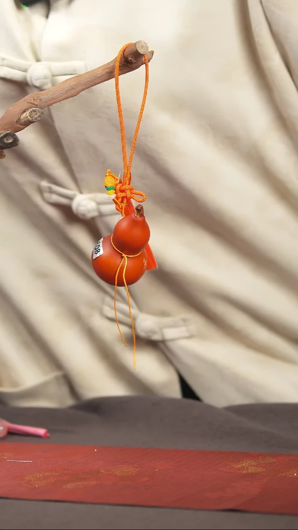 【闪购商品】608号车挂脖挂摆件手持