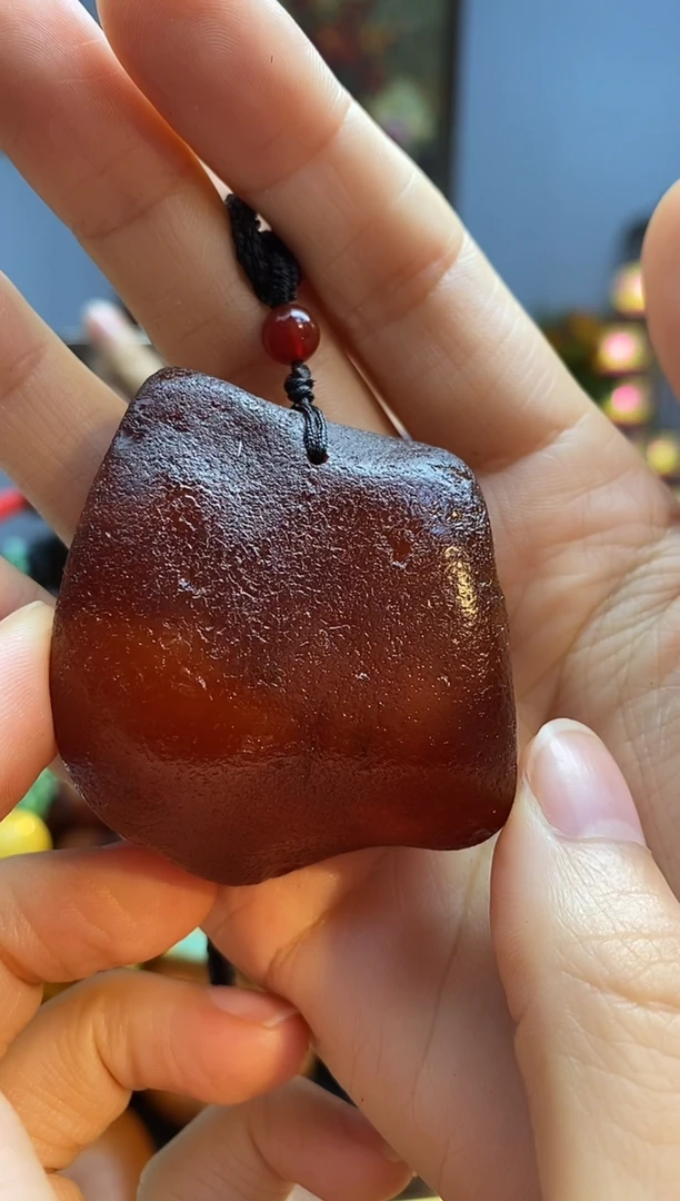 琥珀颈饰未镶嵌吊坠