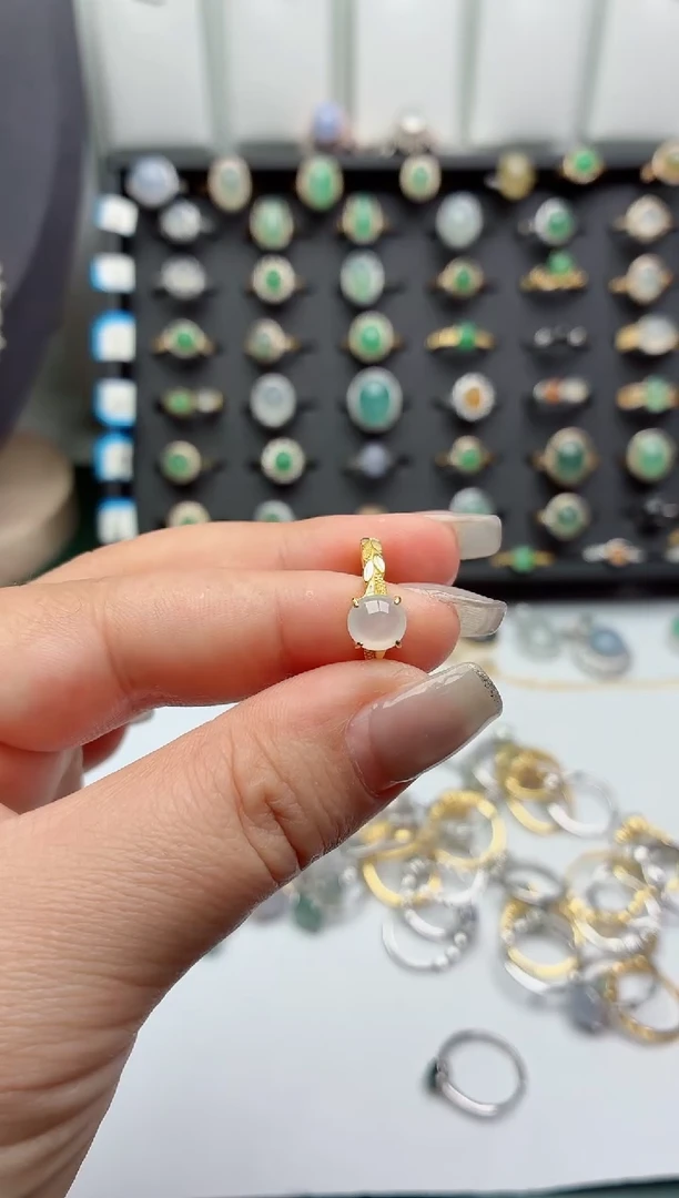 银S925镶嵌戒指翡翠.