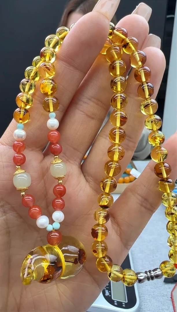 【闪购商品】琥珀颈饰未镶嵌33秒拍号