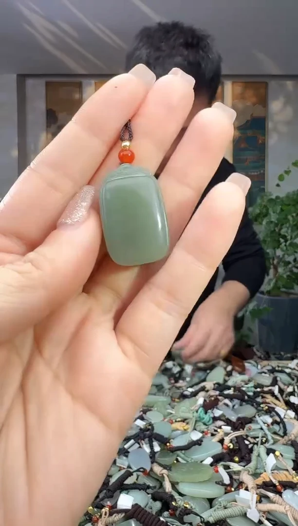 颈饰未镶嵌和田玉拍一发一多样性发货