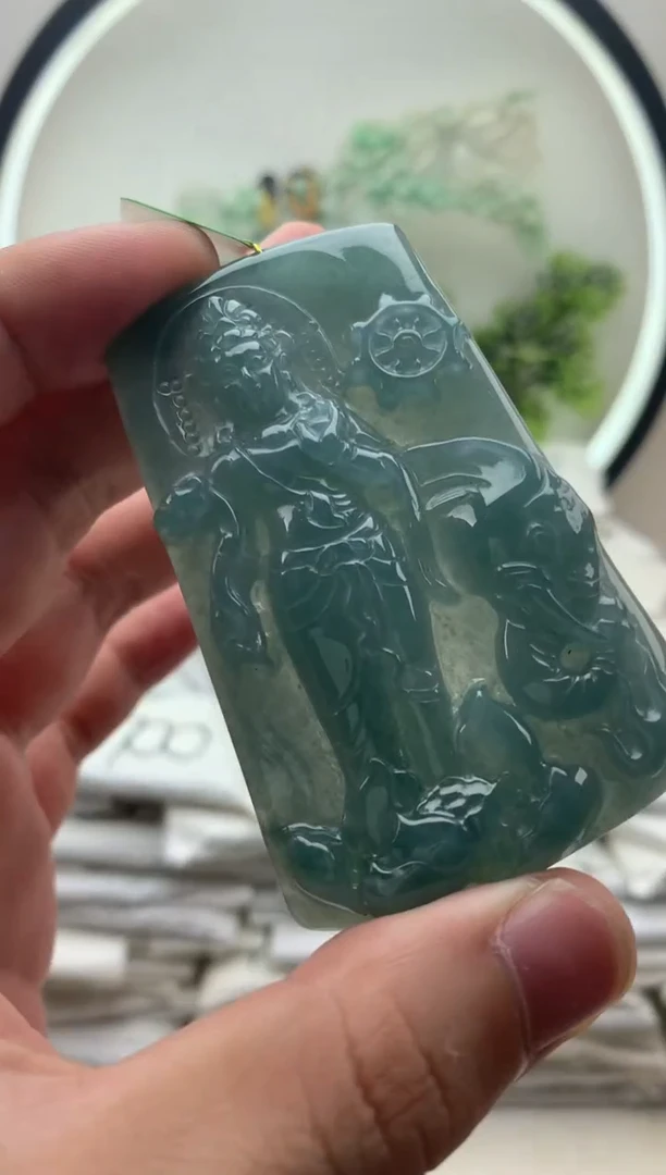 颈饰未镶嵌翡翠普贤