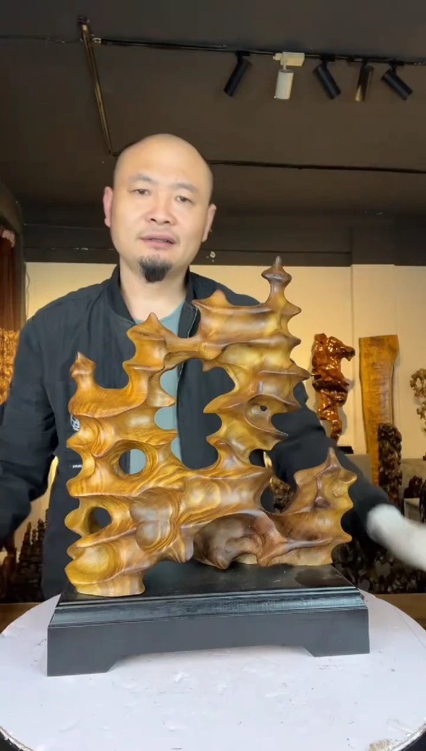 金丝楠左*之396金丝楠自然随型摆件