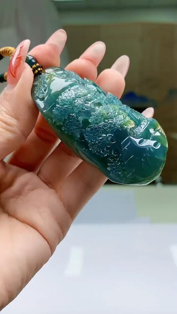 【闪购商品】定制翡翠未镶嵌5028ty-毛货挂件83