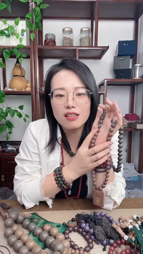 泥塑抱扑+金颜茉莉的大脖挂
