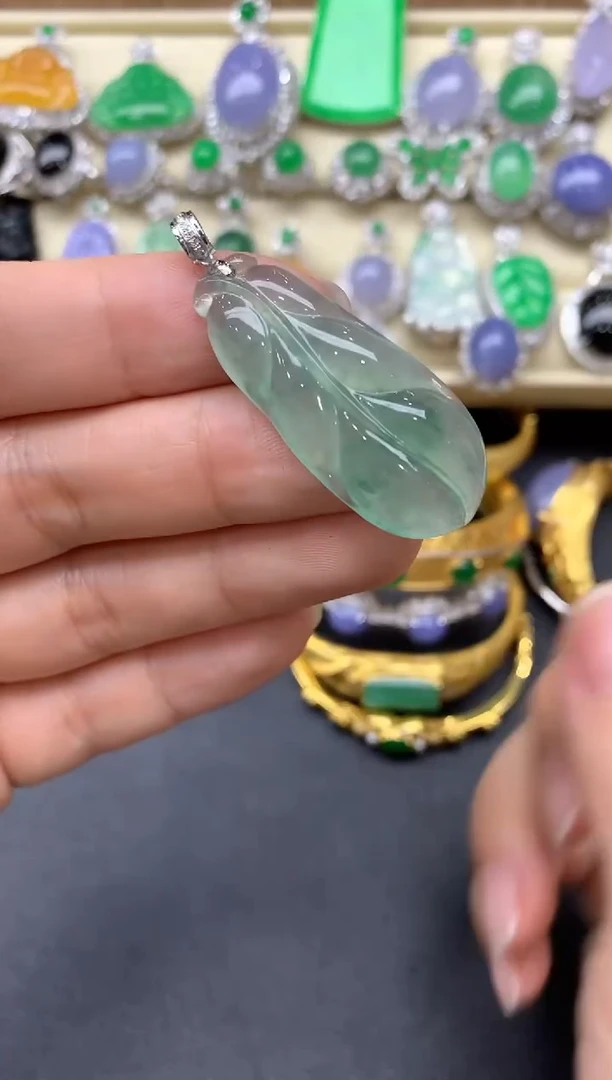 【闪购商品】翡翠颈饰18K金镶嵌287-中国好珍宝