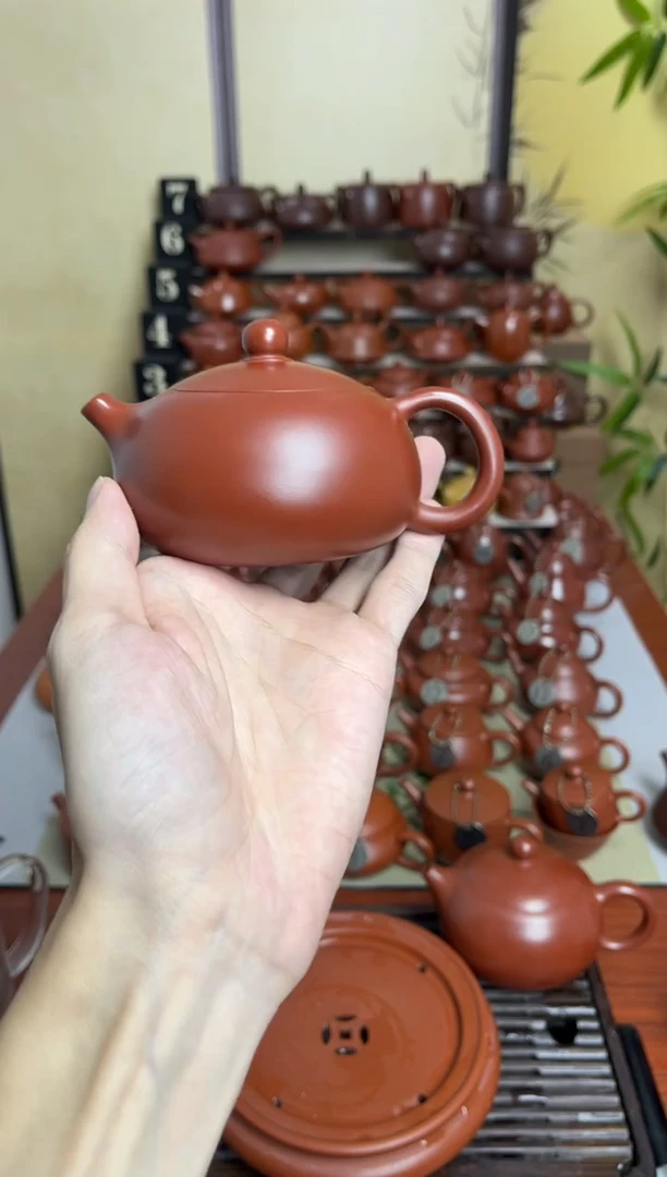 炎?扁西施160cc紫砂壶