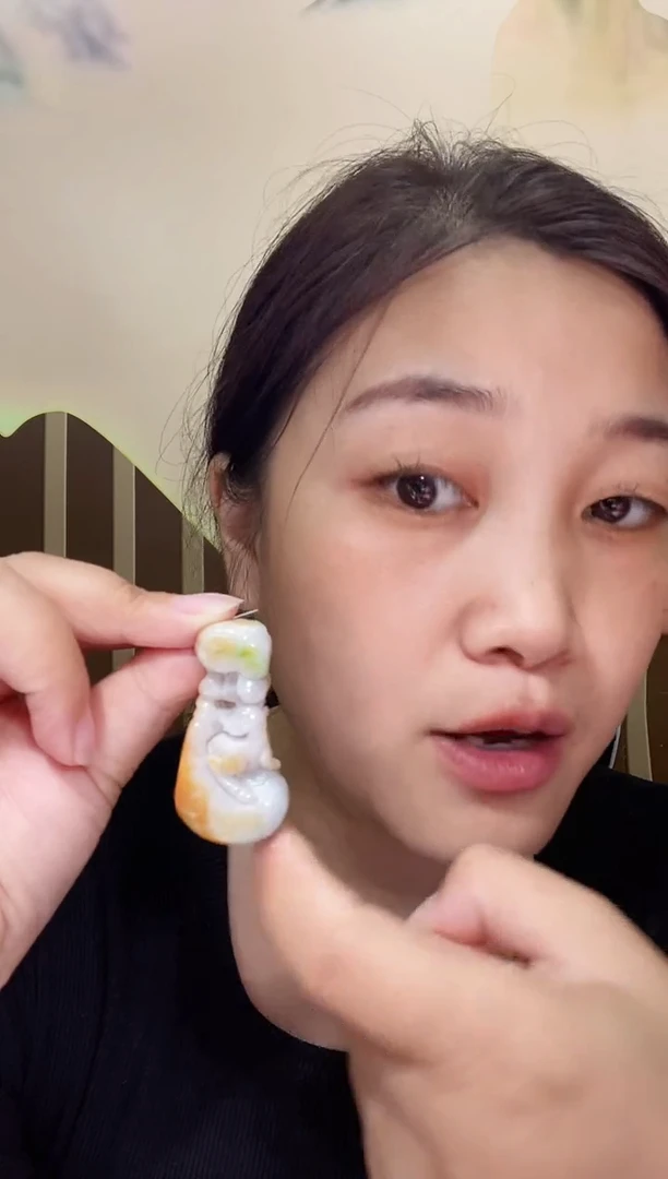 翡翠未镶嵌颈饰LL2翡翠毛货SG-02