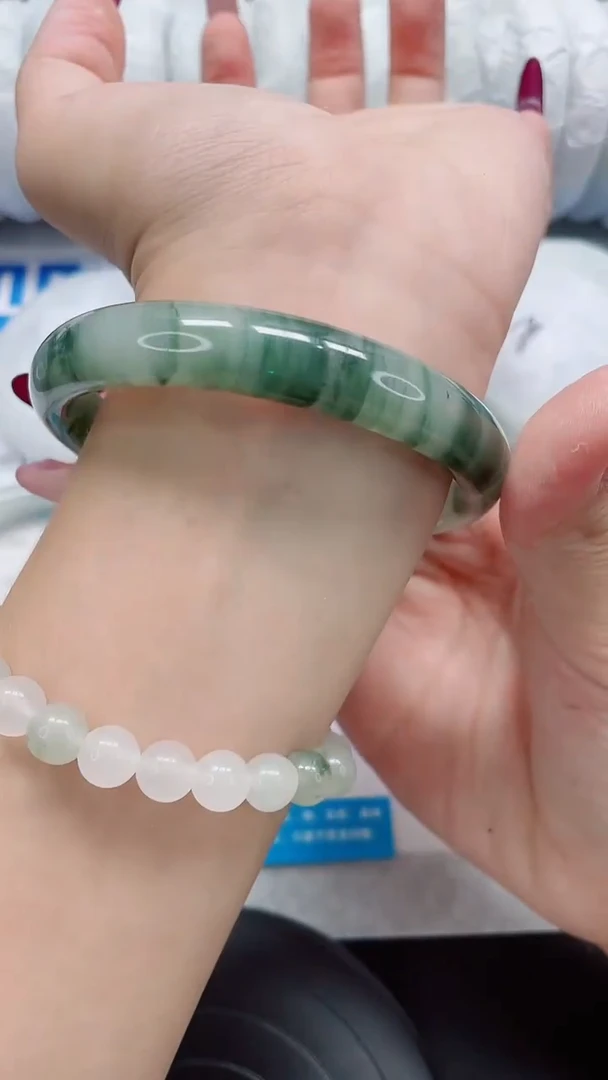未镶嵌手镯石英质玉135-61/62