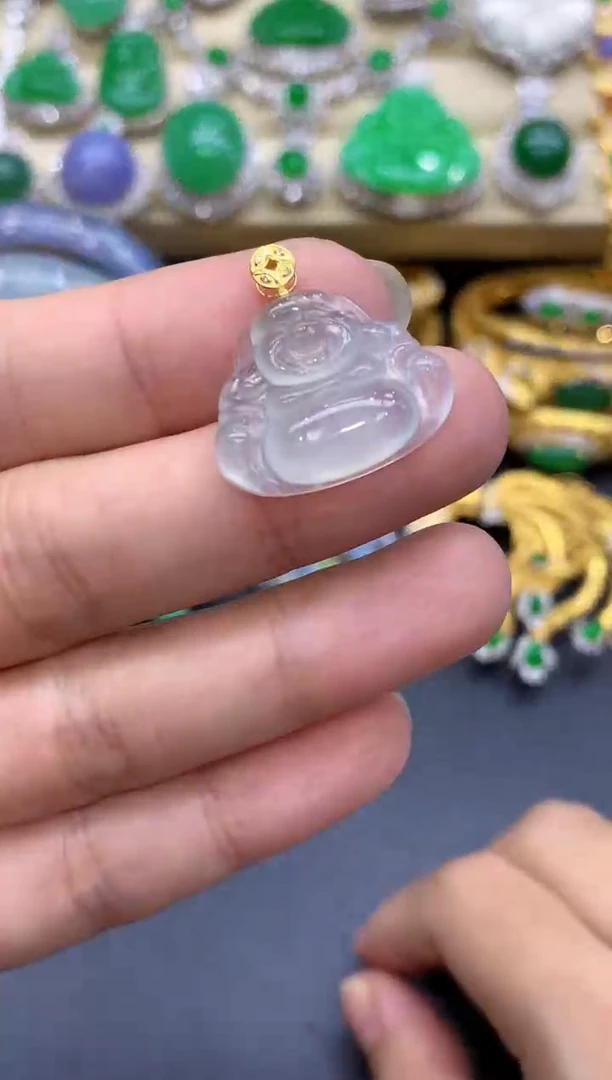 颈饰18K金镶嵌翡翠209-中国好珍宝