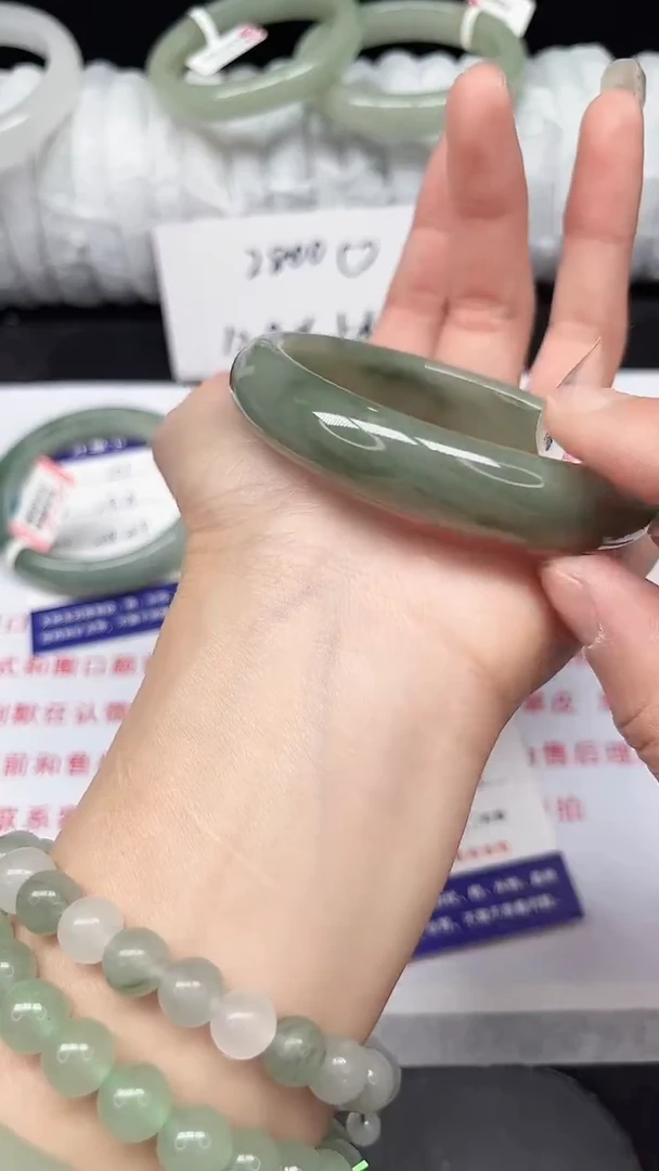 未镶嵌手镯石英质玉152-59/60