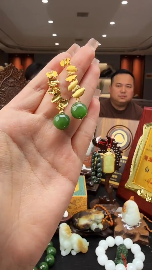 颈饰未镶嵌和田玉22王by