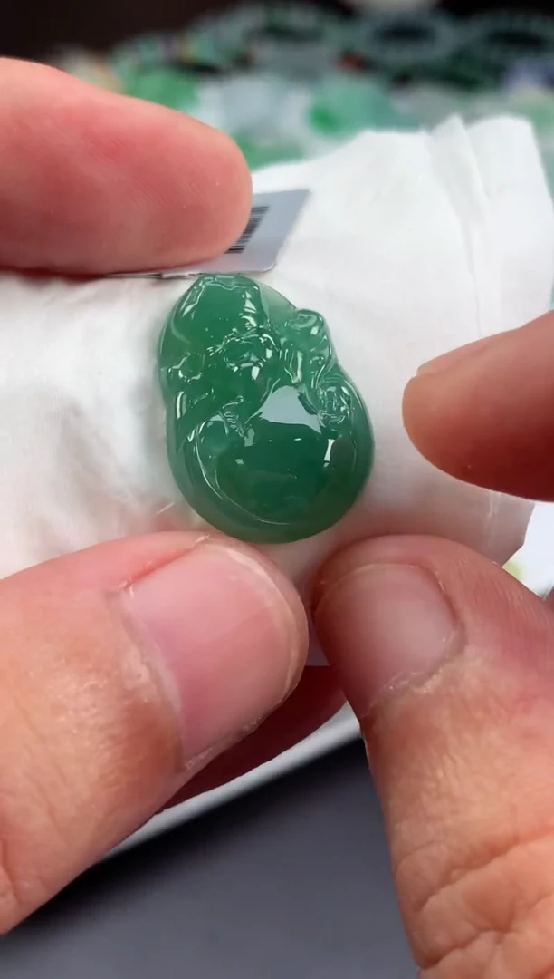 定制翡翠未镶嵌翡翠