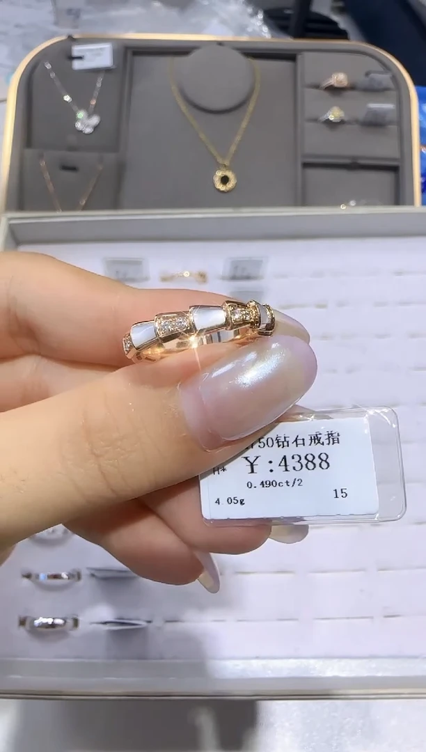 18K金镶嵌戒指/指环钻石18K金戒指3645