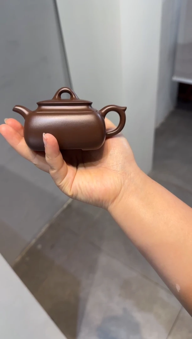 茶壶紫砂献长四方 紫砂壶