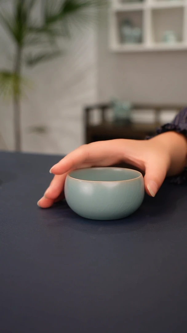 天青釉禅定杯微瑕柳条纹   100CC