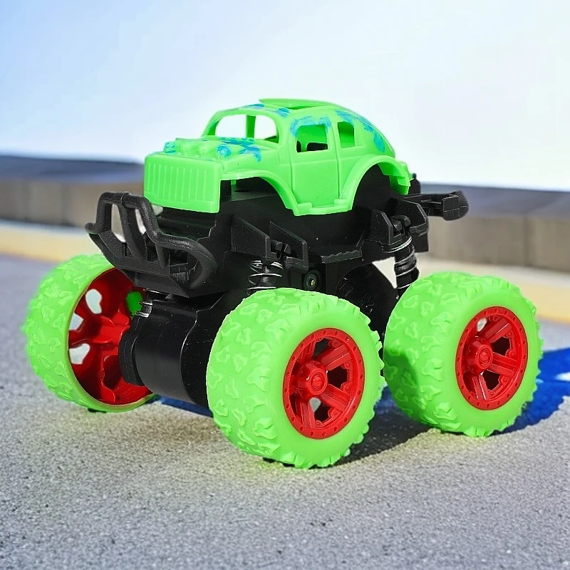 惯性四驱滑行玩具车益智耐摔男孩女孩碰撞模型车滑行回力小汽车