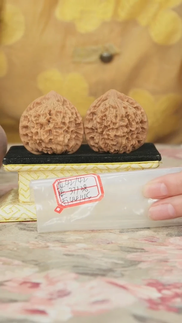 把件文玩核桃官帽