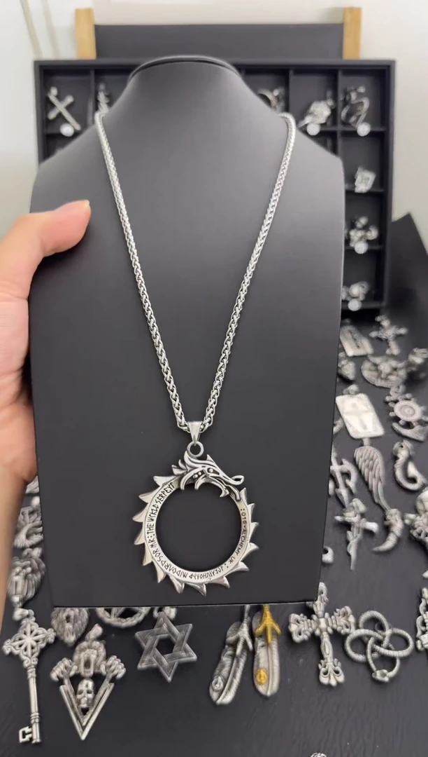 无不锈钢龙头吊坠搭配龙骨项链60CM长度