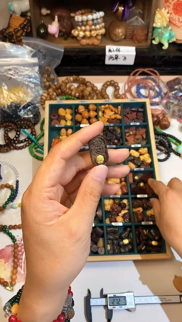 非洲檀香手串/手链蓝***爱唐卡发1