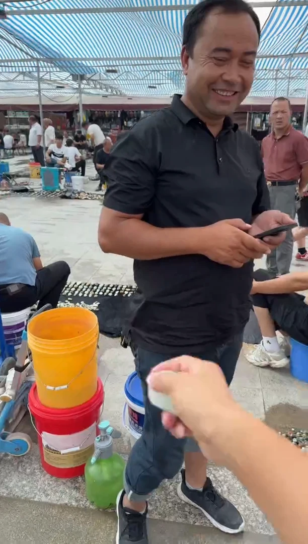 和田玉未镶嵌挂件和田玉